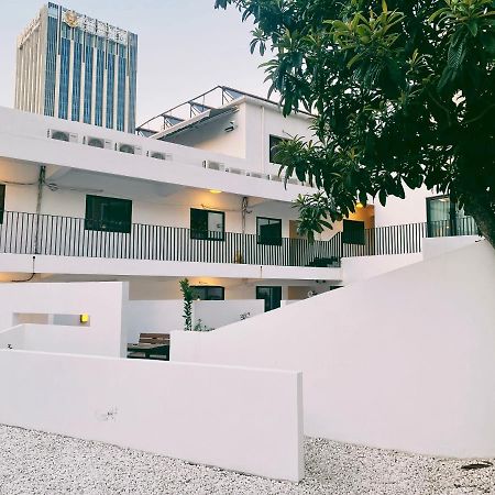 Hidden Garden International Youth Hostel -Near Oriental Pearl &Lujiazui -Garden Social Area -Bar -Cafe -Free Laundry Luggage Storage -24H Front Desk -English Service Shanghai Buitenkant foto