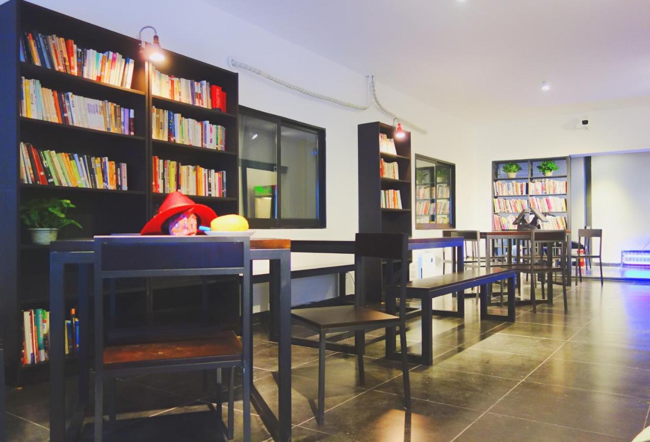 Hidden Garden International Youth Hostel -Near Oriental Pearl &Lujiazui -Garden Social Area -Bar -Cafe -Free Laundry Luggage Storage -24H Front Desk -English Service Shanghai Buitenkant foto