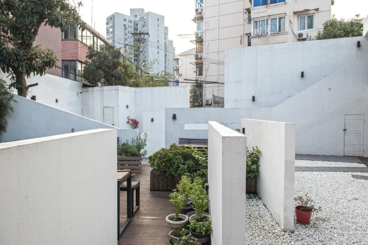 Hidden Garden International Youth Hostel -Near Oriental Pearl &Lujiazui -Garden Social Area -Bar -Cafe -Free Laundry Luggage Storage -24H Front Desk -English Service Shanghai Buitenkant foto