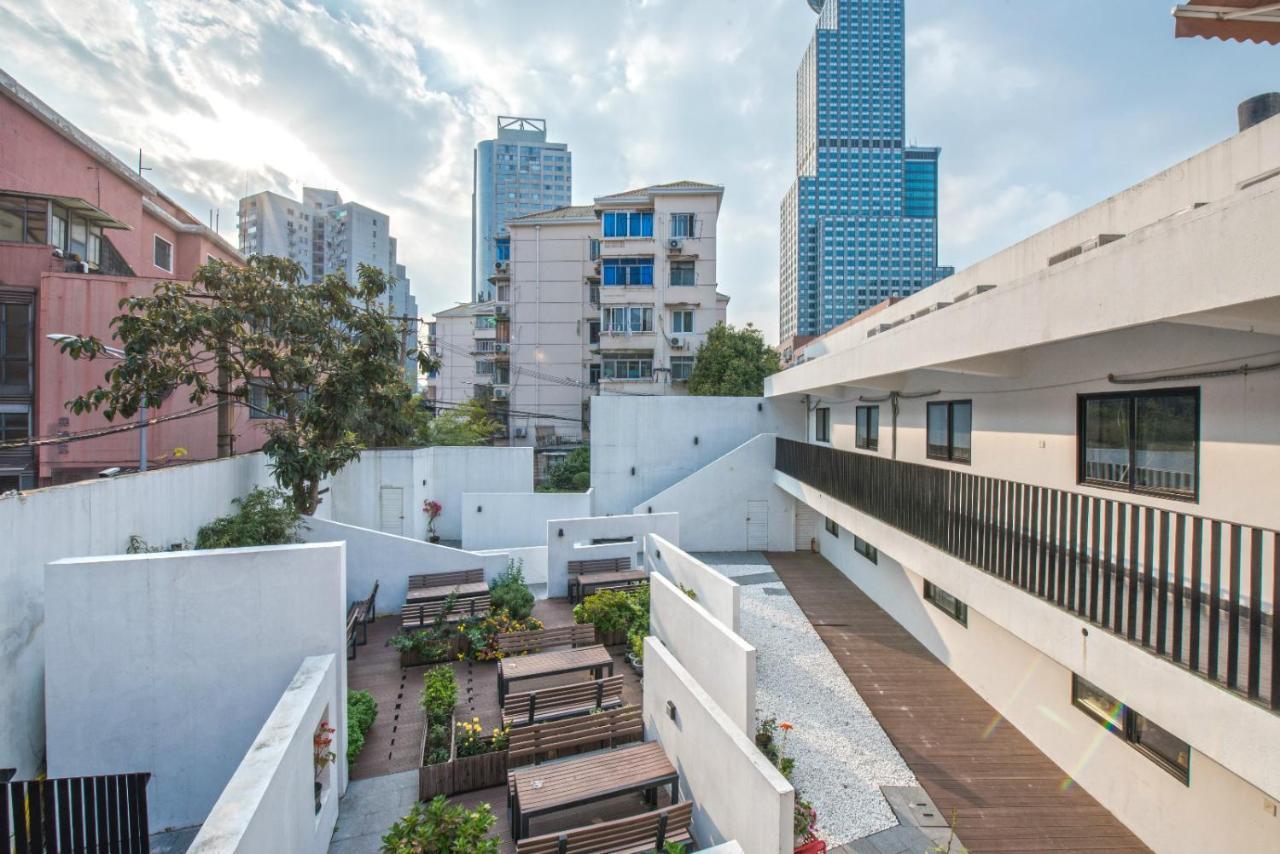 Hidden Garden International Youth Hostel -Near Oriental Pearl &Lujiazui -Garden Social Area -Bar -Cafe -Free Laundry Luggage Storage -24H Front Desk -English Service Shanghai Buitenkant foto