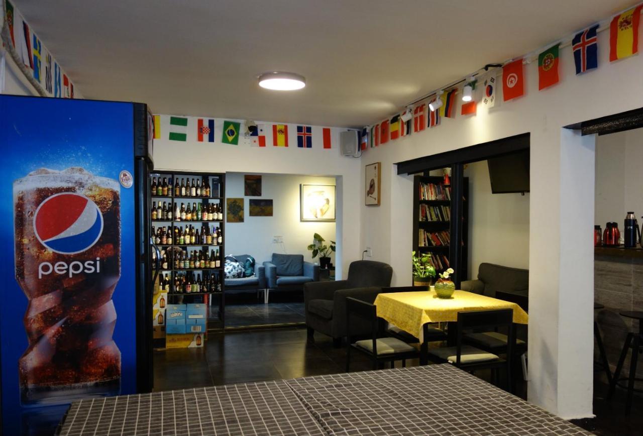 Hidden Garden International Youth Hostel -Near Oriental Pearl &Lujiazui -Garden Social Area -Bar -Cafe -Free Laundry Luggage Storage -24H Front Desk -English Service Shanghai Buitenkant foto
