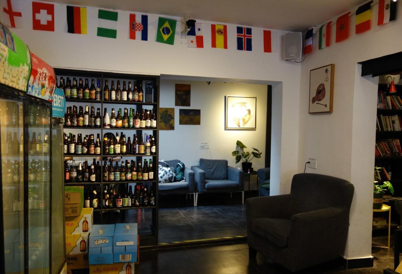 Hidden Garden International Youth Hostel -Near Oriental Pearl &Lujiazui -Garden Social Area -Bar -Cafe -Free Laundry Luggage Storage -24H Front Desk -English Service Shanghai Buitenkant foto