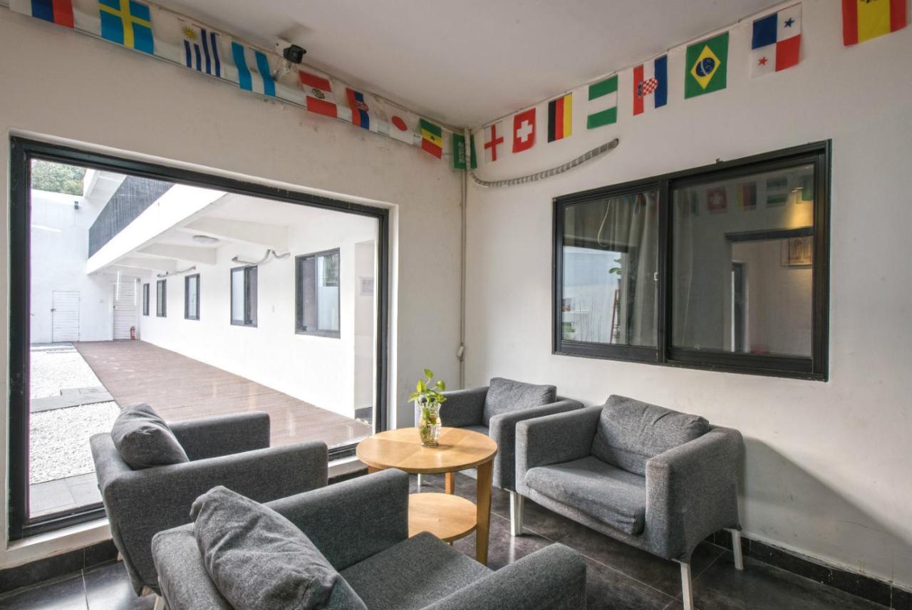 Hidden Garden International Youth Hostel -Near Oriental Pearl &Lujiazui -Garden Social Area -Bar -Cafe -Free Laundry Luggage Storage -24H Front Desk -English Service Shanghai Buitenkant foto