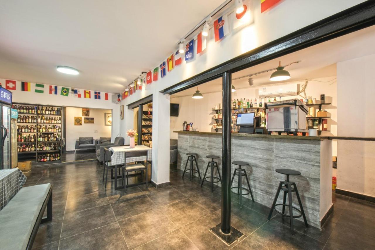 Hidden Garden International Youth Hostel -Near Oriental Pearl &Lujiazui -Garden Social Area -Bar -Cafe -Free Laundry Luggage Storage -24H Front Desk -English Service Shanghai Buitenkant foto
