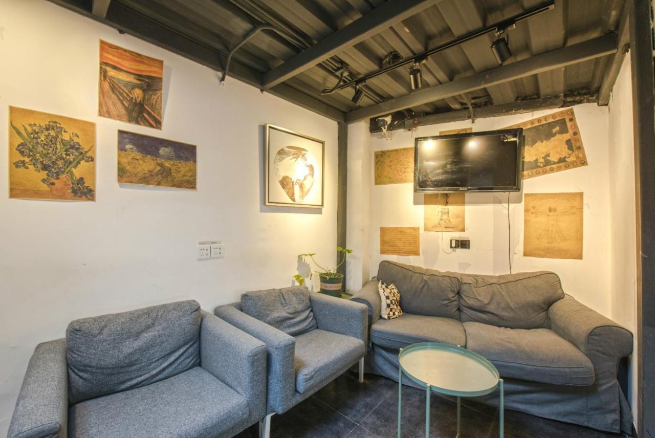 Hidden Garden International Youth Hostel -Near Oriental Pearl &Lujiazui -Garden Social Area -Bar -Cafe -Free Laundry Luggage Storage -24H Front Desk -English Service Shanghai Buitenkant foto